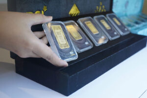 BSI-Jadi-Bank-Emas-4-11