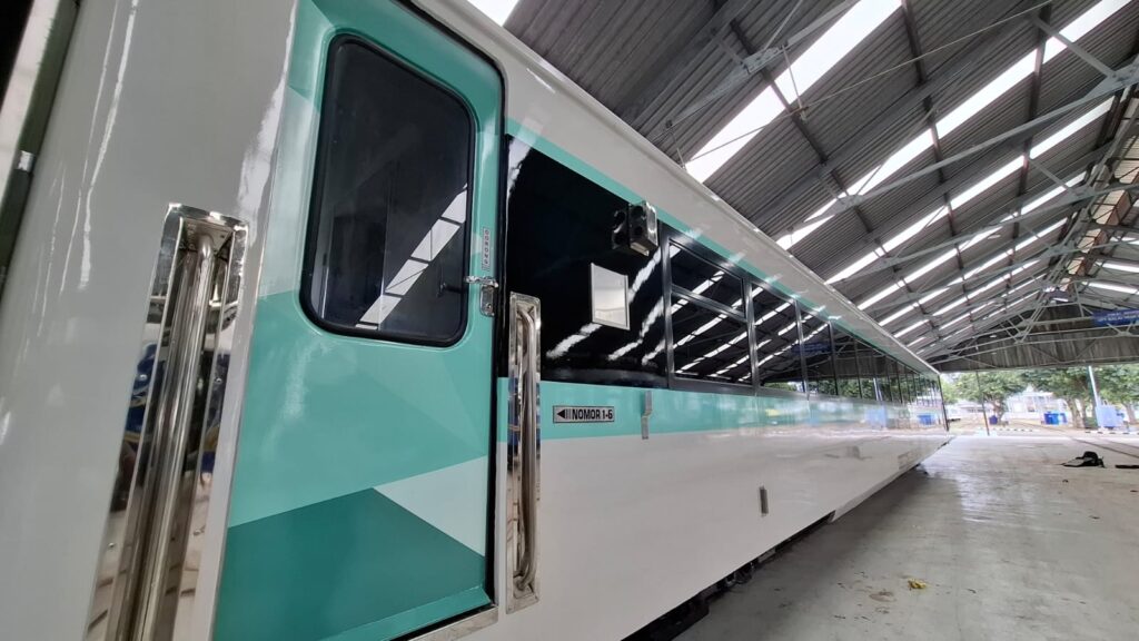 KAI-Eksekutif-Madiun-4-3