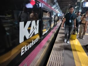 KAI-Hadirkan-KA-Tambahan-1-2
