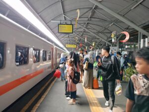 KAI-Hati-Hati-Keterlambatan-2
