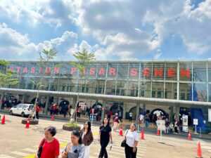 KAI-Stasiun-Pasar-Senen-1-2