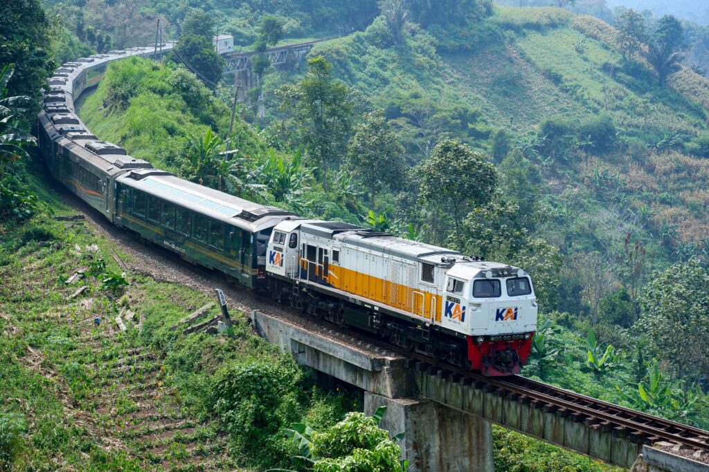 Antusiasme-Wisatawan-Tinggi-Ketapang-hingga-Tanjung-Balai-Jadi-Primadona-Liburan-dengan-Kereta-Api-4