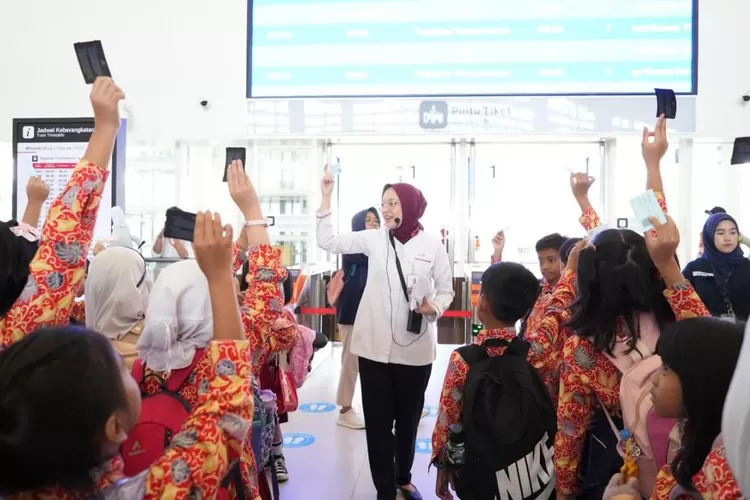 KAI-Peringati-Hari-Pendidikan-Nasional-3